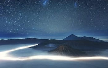 mount bromo milky way