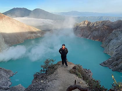 mount bromo ijen tour package